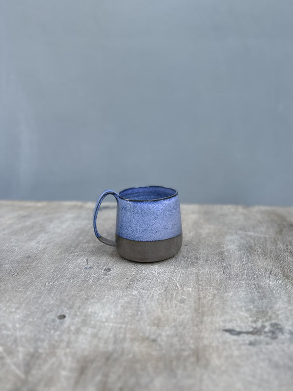 a big blue mug 500 ml