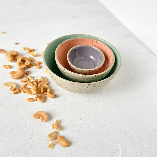 Mini Nesting bowls // Yellow + spots // set of 3