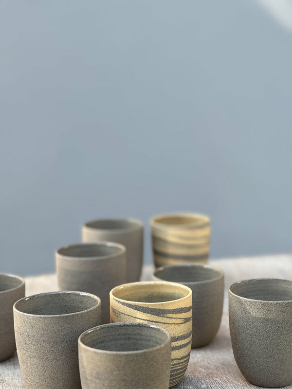 Cafe Lungo Marble Neriage cups no handles - Concrete + Straw