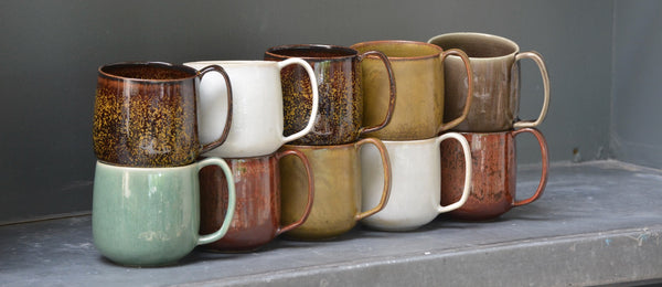 Mugs + Cups with handles.