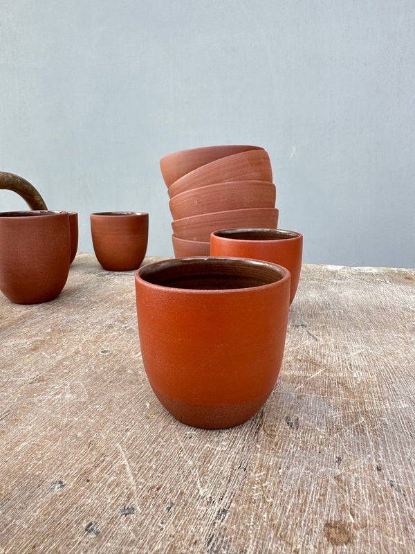 Cafe Cups Rock  no handles - Red Earth with Red Terra Sigillata - koffie kopjes zonder oor.