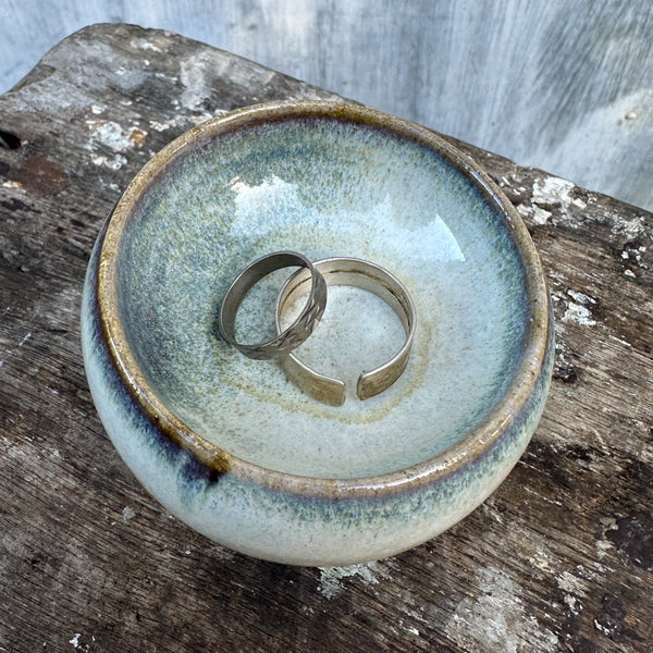 Ceramic jewelry dish - Lunar Voids - Hollow Ceramics in Lunar glaze glaze - Nr.!