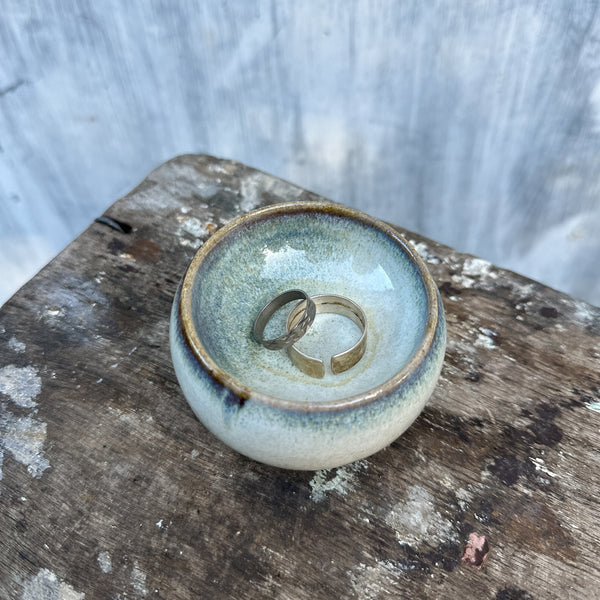 Ceramic jewelry dish - Lunar Voids - Hollow Ceramics in Lunar glaze glaze - Nr.!