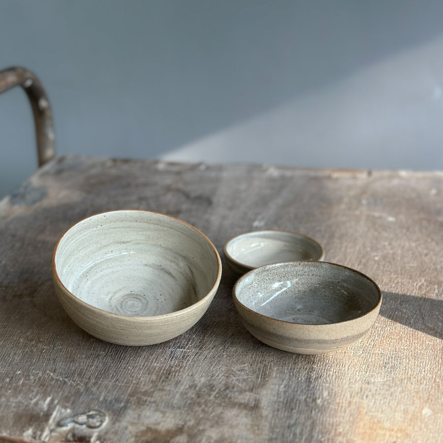 minimalistic ceramics
