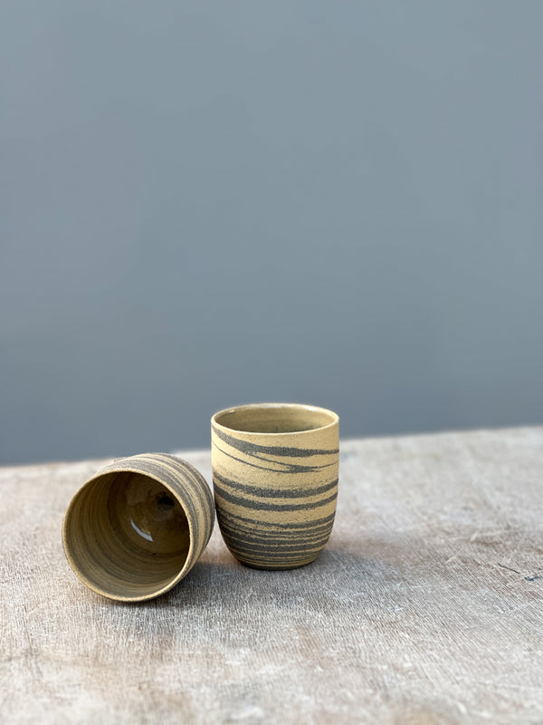 Cafe Lungo Marble Neriage cups no handles - Concrete + Straw