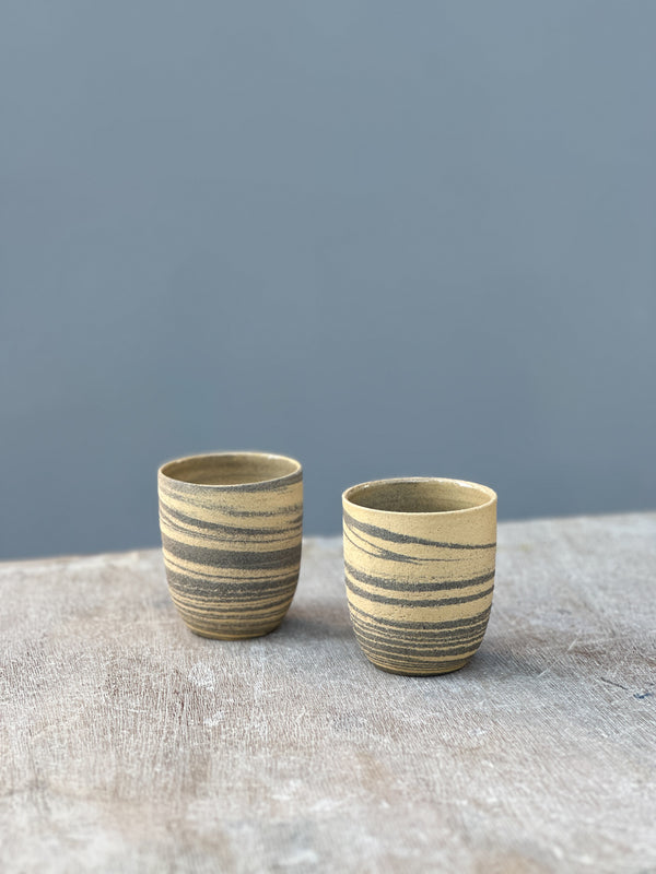 Cafe Lungo Marble Neriage cups no handles - Concrete + Straw