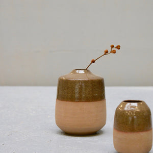 Rock - Amber - Little vase medium with sharp shoulders