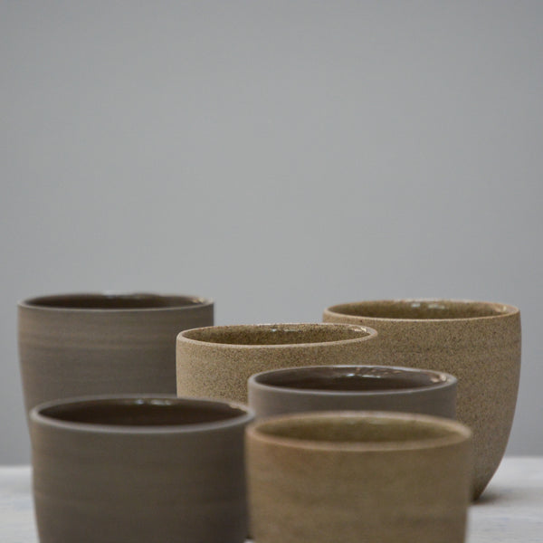 grey coffee cups