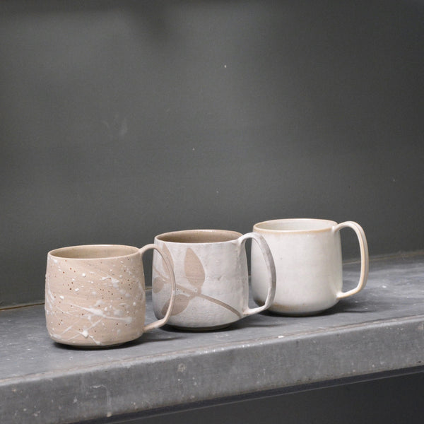 Lazy & Relax mug in Reclaimed & Recycled stoneware & white splash decoration - Nr1