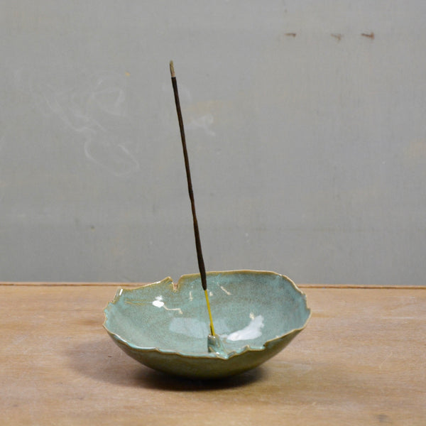 Organic shaped incense holder - Mystic Waters