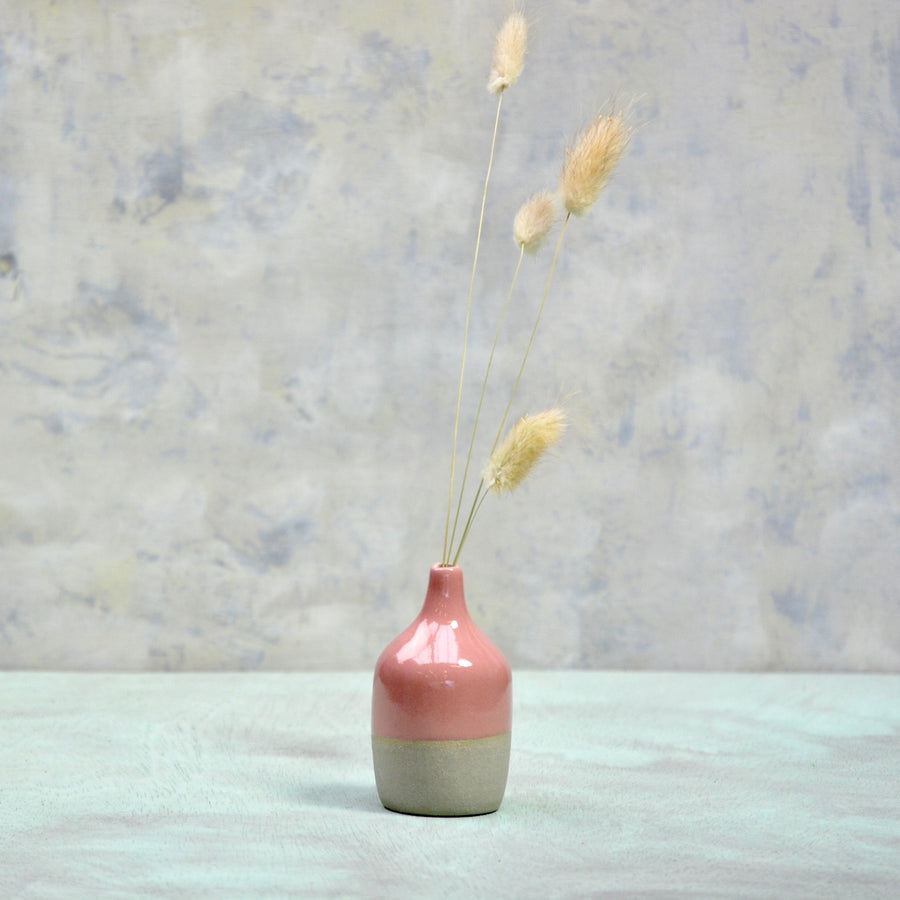 Stone & Color vase - one of the tiniest vases - grey and dark pink.