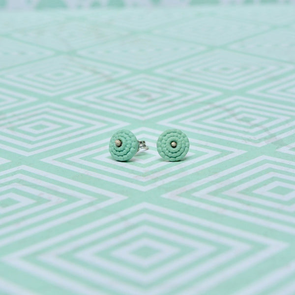 Studs in celadon green porcelain - Bubble.